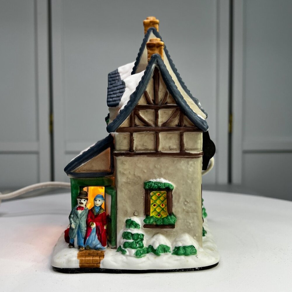 Chadwick-Miller Dunbars Restaurant Christmas Village Lighted Building 1997 - Picture 10 of 14